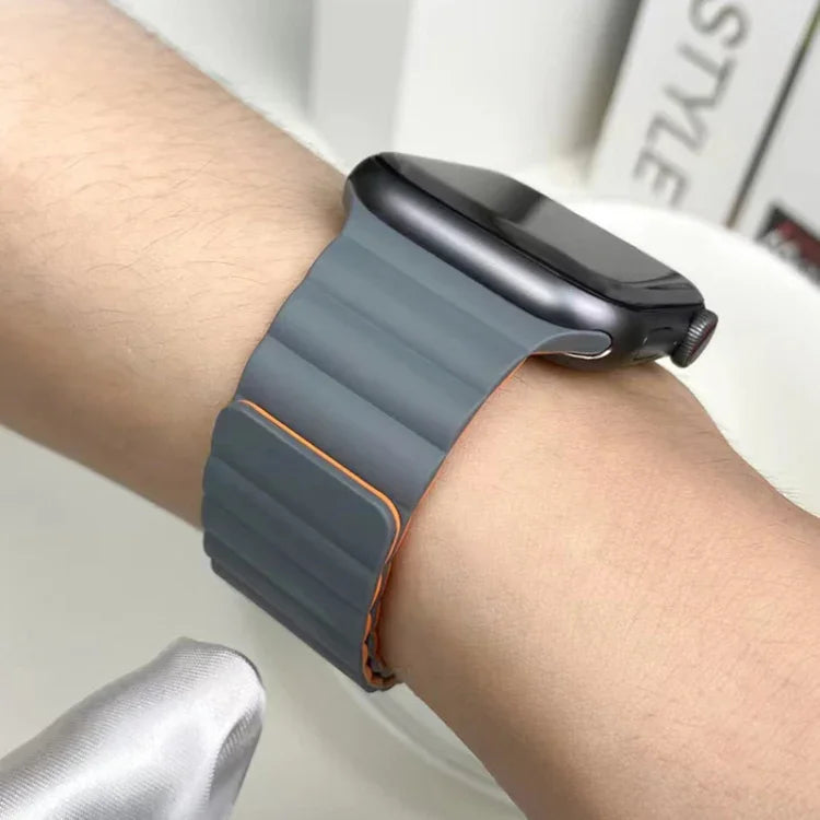 Mutural Moran Series Liquid Silicone Magnetic Strap Watchband For Apple Watch Series, 7 41mm / 6&SE&5&4 40mm / 3&2&1 38mm, 7 45mm / 6&SE&5&4 44mm / 3&2&1 42mm