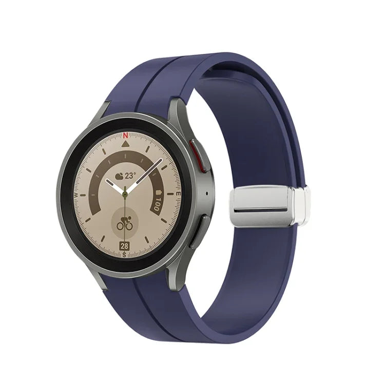 Folding Silver Buckle Silicone Watch Band, For Samsung Galaxy Watch5 40&44mm / Pro 45mm