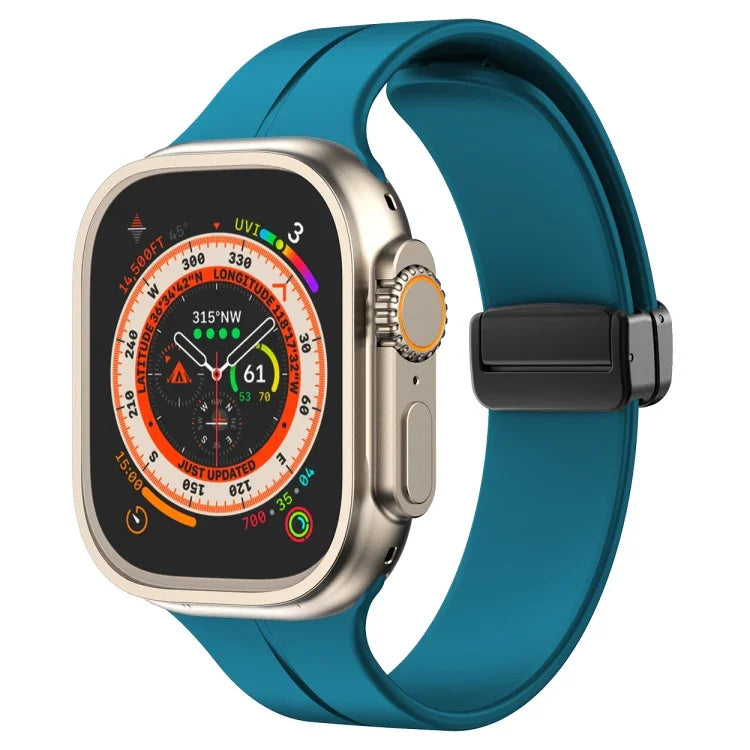 Solid Color Silicone Watch Band, For Apple Watch Ultra 49mm / Series 8&7 45mm / SE 2&6&SE&5&4 44mm, For Apple Watch Series 8&7 41mm / SE 2&6&SE&5&4 40mm / 3&2&1 38mm