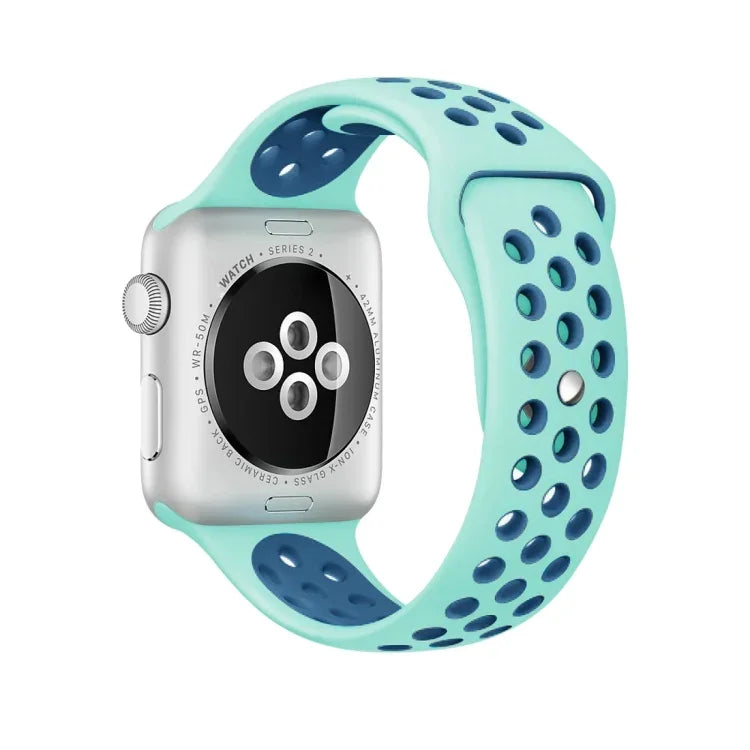 Sport Silicone Watchband Standard Edition, For Apple Watch Series 7 41mm / 6 & SE & 5 & 4 40mm / 3 & 2 & 1 38mm, For Apple Watch Ultra 49mm / Series 8&7 45mm / SE 2&6&SE&5&4 44mm / 3&2&1 42mm