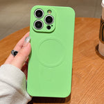 Solid Color Liquid Silicone MagSafe Magnetic Phone Case, For iPhone 16 Pro, For iPhone 16 Plus, For iPhone 16