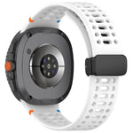 xDfind Magnetic Black Buckle Silicone Watch Band, For Samsung Galaxy Watch8 / Watch8 Classic