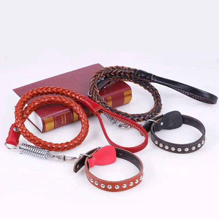 Cowhide Traction Belt Dog Collar Telescopic Dog Rope, Suitable For Medium and Large Dogs, M, Rope Length: 128cm Collar Size: 32-44cm