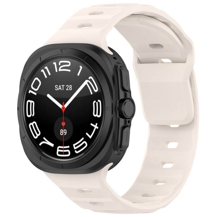 For Galaxy Watch Ultra2 2026 / 2025 / 1 2024 Solid Color Reverse Buckle Silicone Watch Band, Black, White, Blue, Yellow, Light Gray, Dark Green, Cyan, Dark Blue, Starlight, Pink