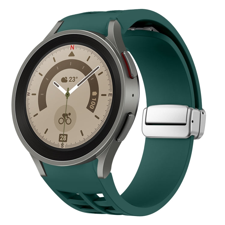 Richard Magnetic Folding Silver Buckle Silicone Watch Band, For Sansung Galaxy Watch 5 Pro 45mm, For Samsung Galaxy Watch 7 40 / 44mm, For Samsung Galaxy Watch 6 Classic 43 / 47mm