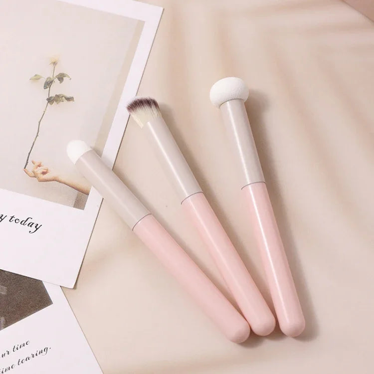Wet and Dry Dual-use Portable Concealer Brush Multifunctional Beauty Tool, 3pcs /Set, Mushroom Style, Diagonal Style