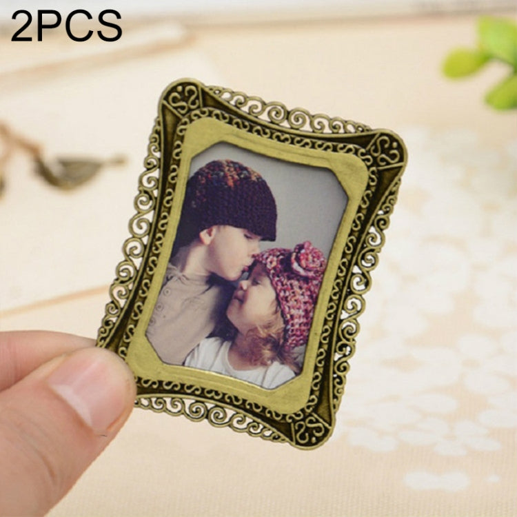 2 PCS Creative Metal Vintage Photo Frame, Fawn, Pumpkin, Fence, Butterfly Round, Paris, Heart Keychain, Square Keychain, Oval, Lace Square, Love Round, Butterfly Square, Lace Heart, Golden Square, Gray Square